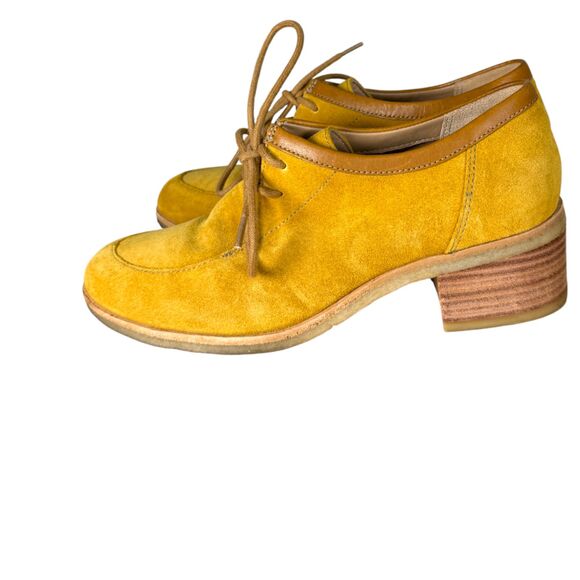 Clarks Originals Phenia Strand Lace Up Mustard Brown Leather Heeled Loafer 8 - Picture 4 of 9